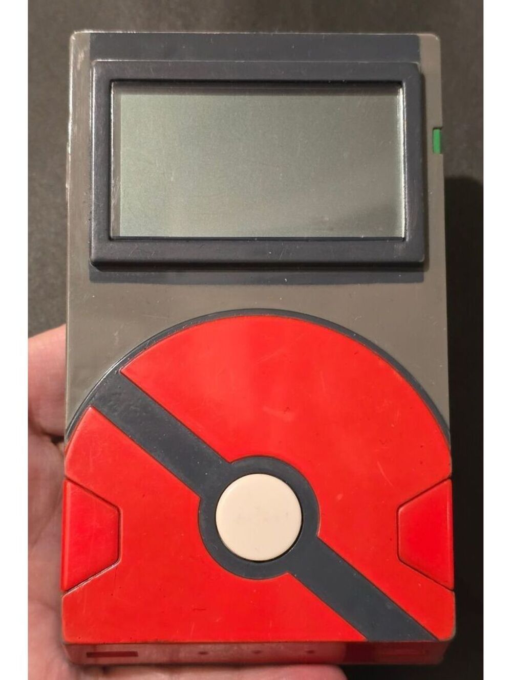 Pokémon Pokédex w/ Retro Pixel Display and Poké Jakks Pacific 2011 Works Great